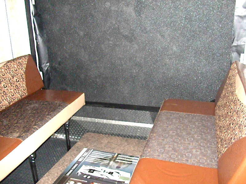 Wolf Pack Toy Hauler 306WP picture 306WP_12.jpg