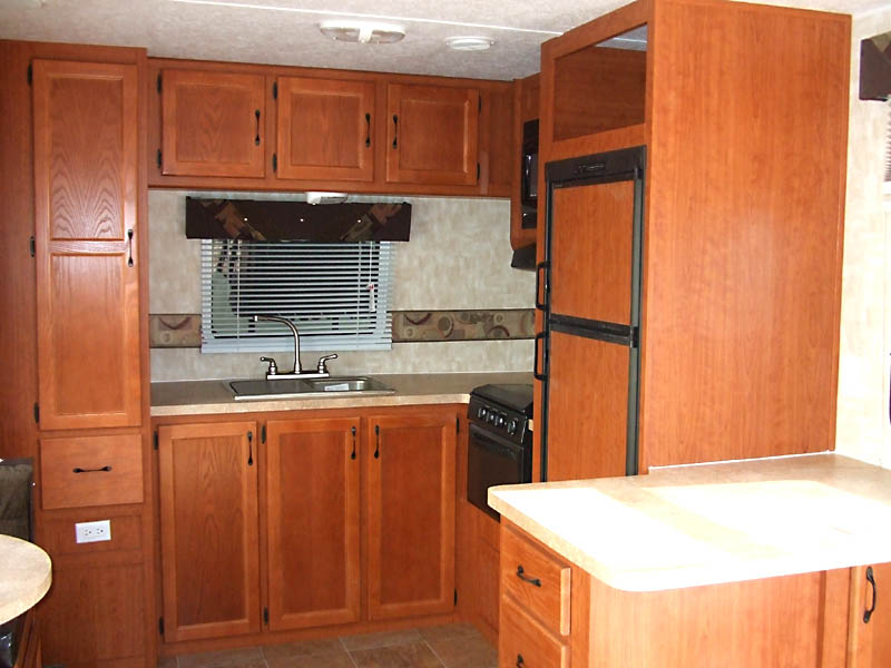 Cherokee 30F picture 30F_06.jpg